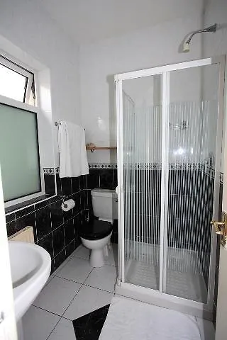 O'mahonys 3* Килларни